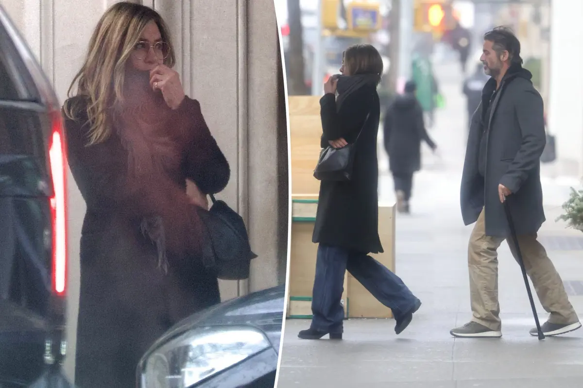 Jennifer Aniston, Jim Curtis spotted touring NYC apartments