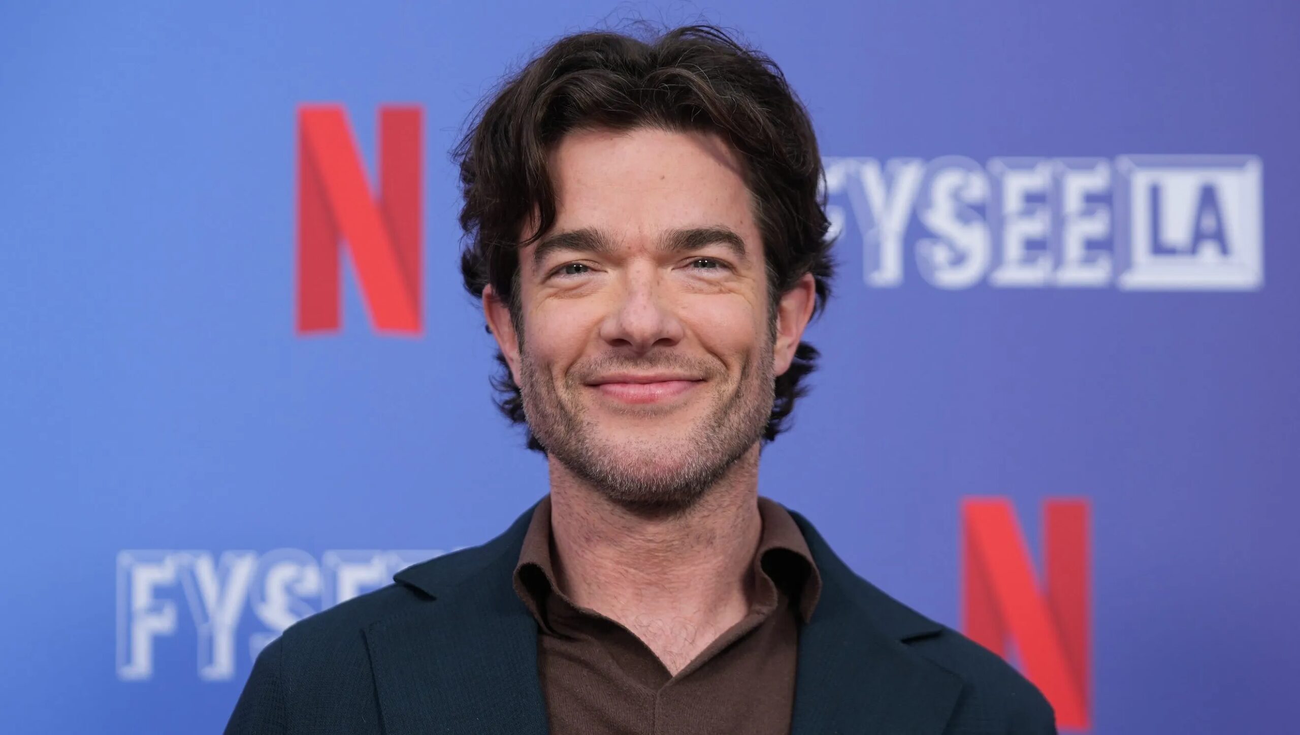 Who Is John Mulaney? 5 Things About the Comedian & Olivia Munn’s Husband – Hollywood Life