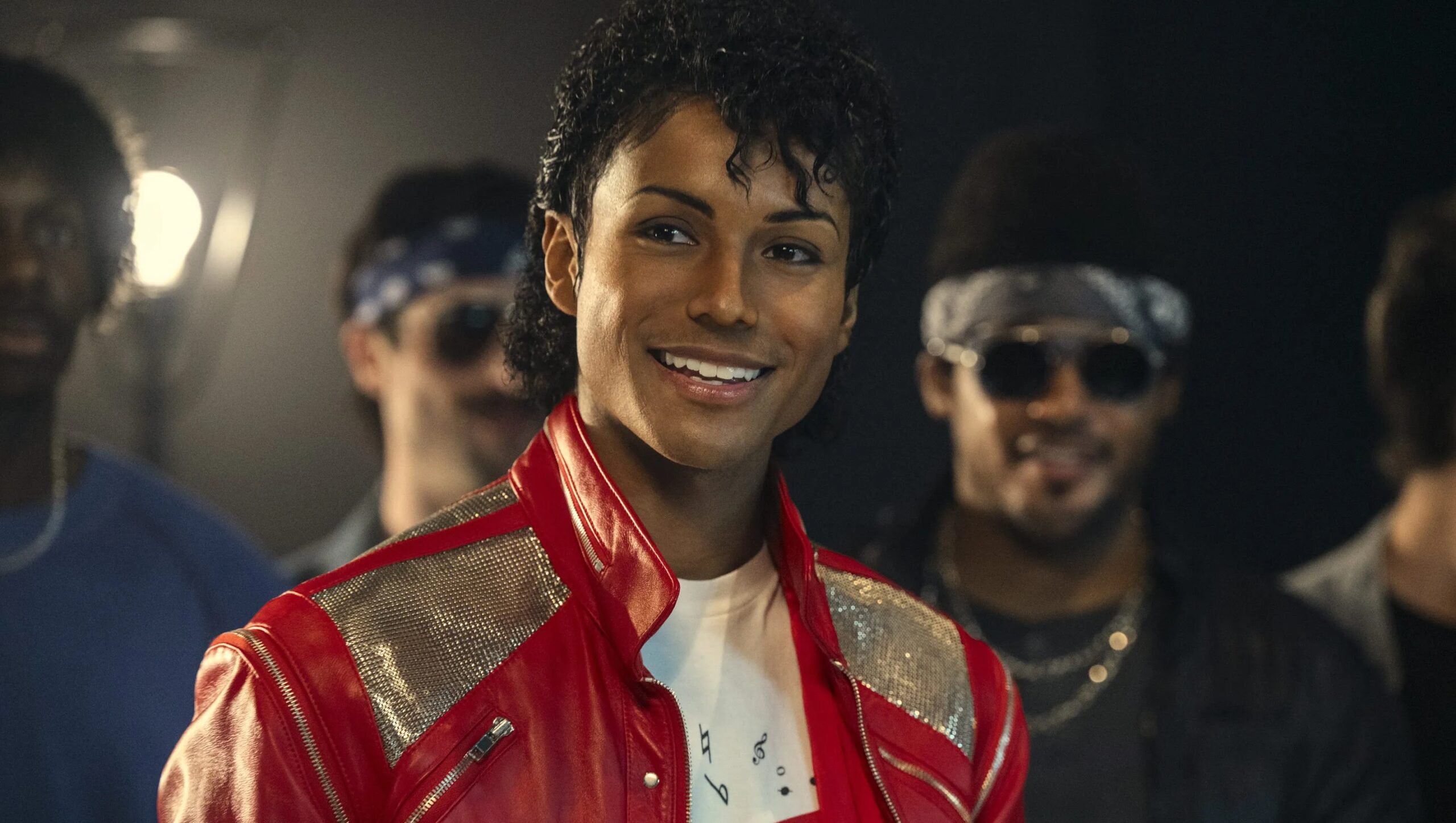 The Stars Playing Michael Jackson & More – Hollywood Life