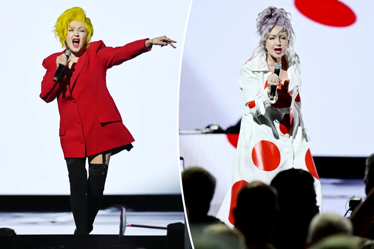 Cyndi Lauper curses out heckler during Las Vegas residency