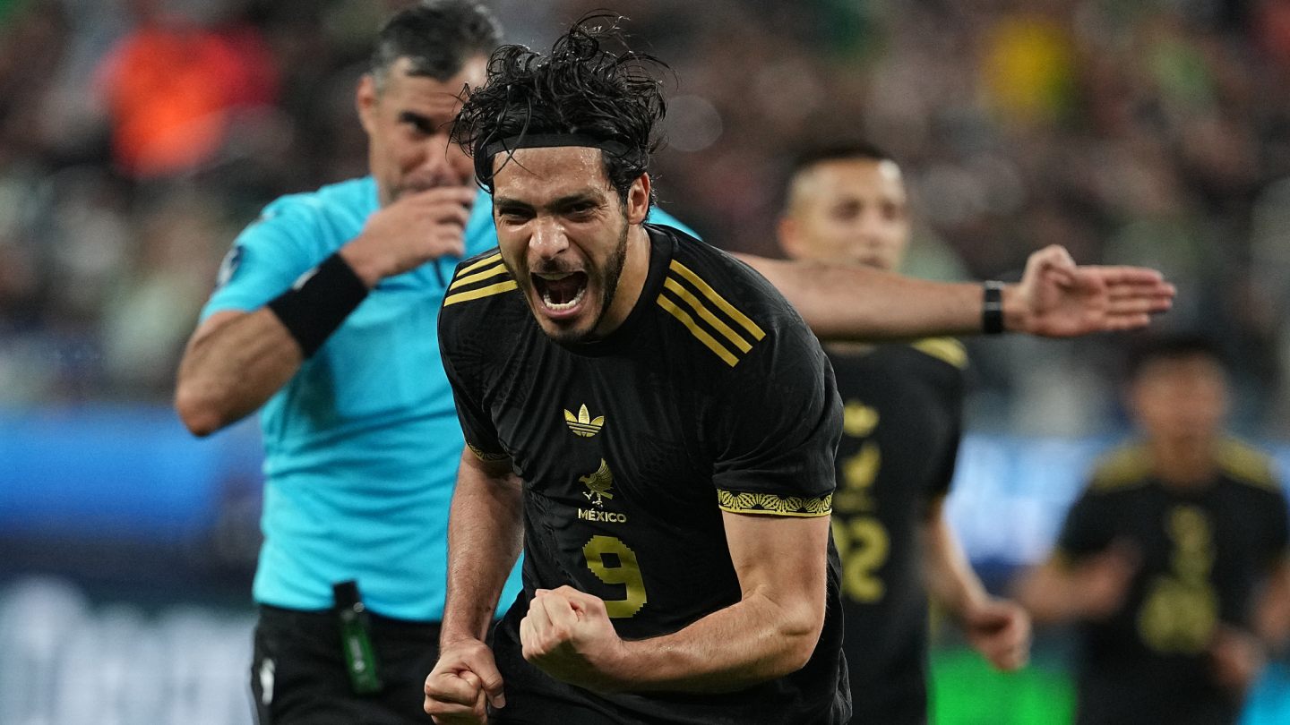 Netflix Plans Next Big Live Soccer Game Offering in Mexico