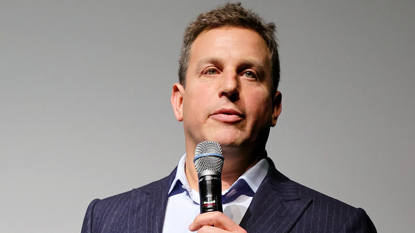 Starz CEO Jeffrey Hirsch Sees Pay Total $6.7 Million