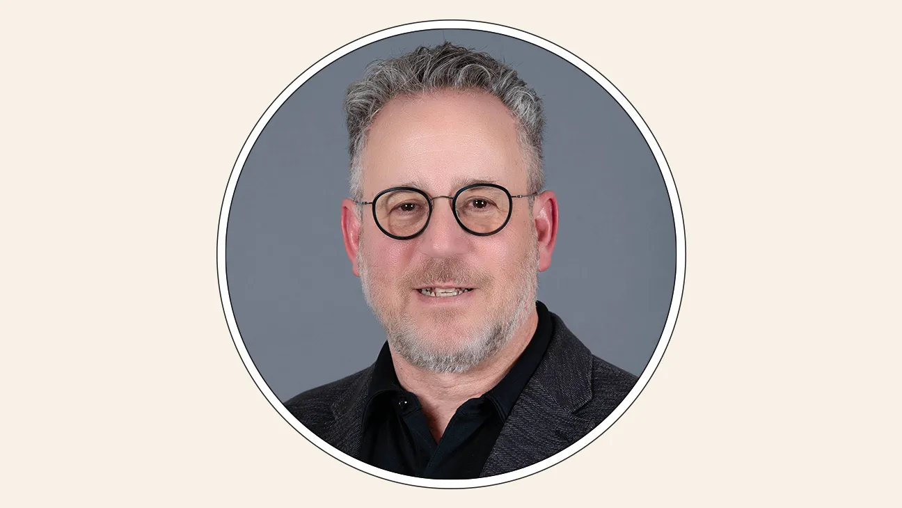 Directors Guild Renews Russell Hollander’s Contract Through 2029