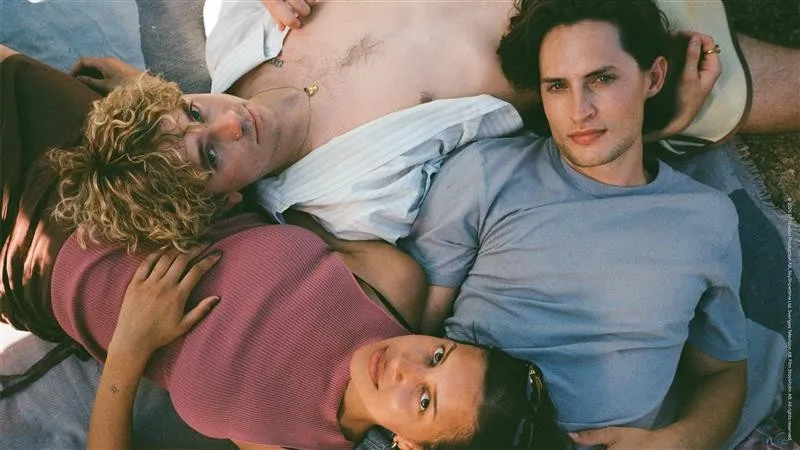 ‘The Trio’ SkyShowtime Series Gets Seductive Teaser Clip